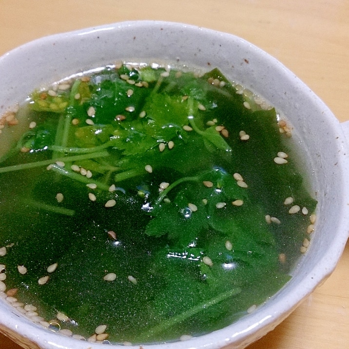 三つ葉とわかめのスープ 朝の時短5分スープ レシピ 作り方 By ぼーずの母ちゃん 楽天レシピ 三つ葉とわかめのスープ 朝の時短5分スープ レシピ 作り方 By ぼーずの母ちゃん 楽天レシピ